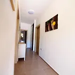 شقة Three-room Near The Beach-zen برنا