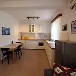 شقة Three-room Near The Beach-zen