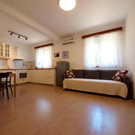 Apartamento Three-room Near The Beach-zen *