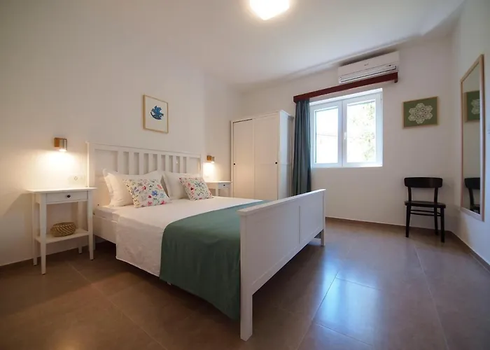 아파트 Three-room Near The Beach-zen 브르나