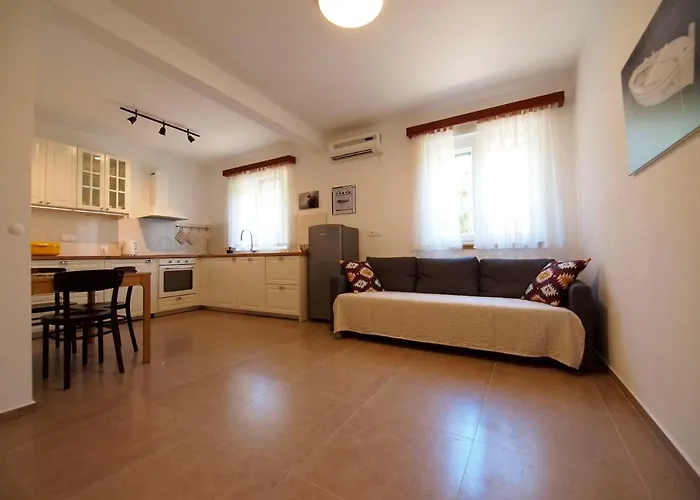 아파트 Three-room Near The Beach-zen *