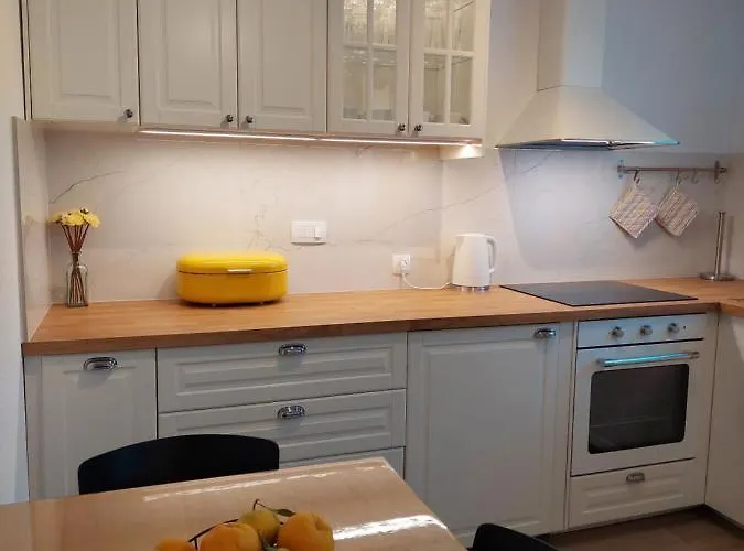 Three-room Near The Beach-zen 아파트